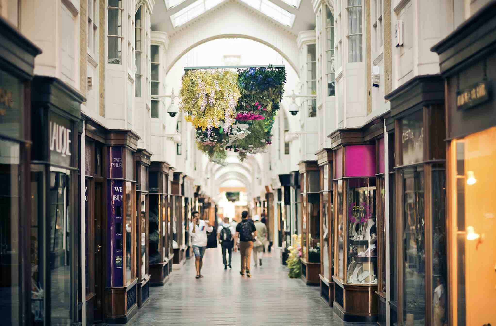 the English garden - Installation by Mathilde Nivet 